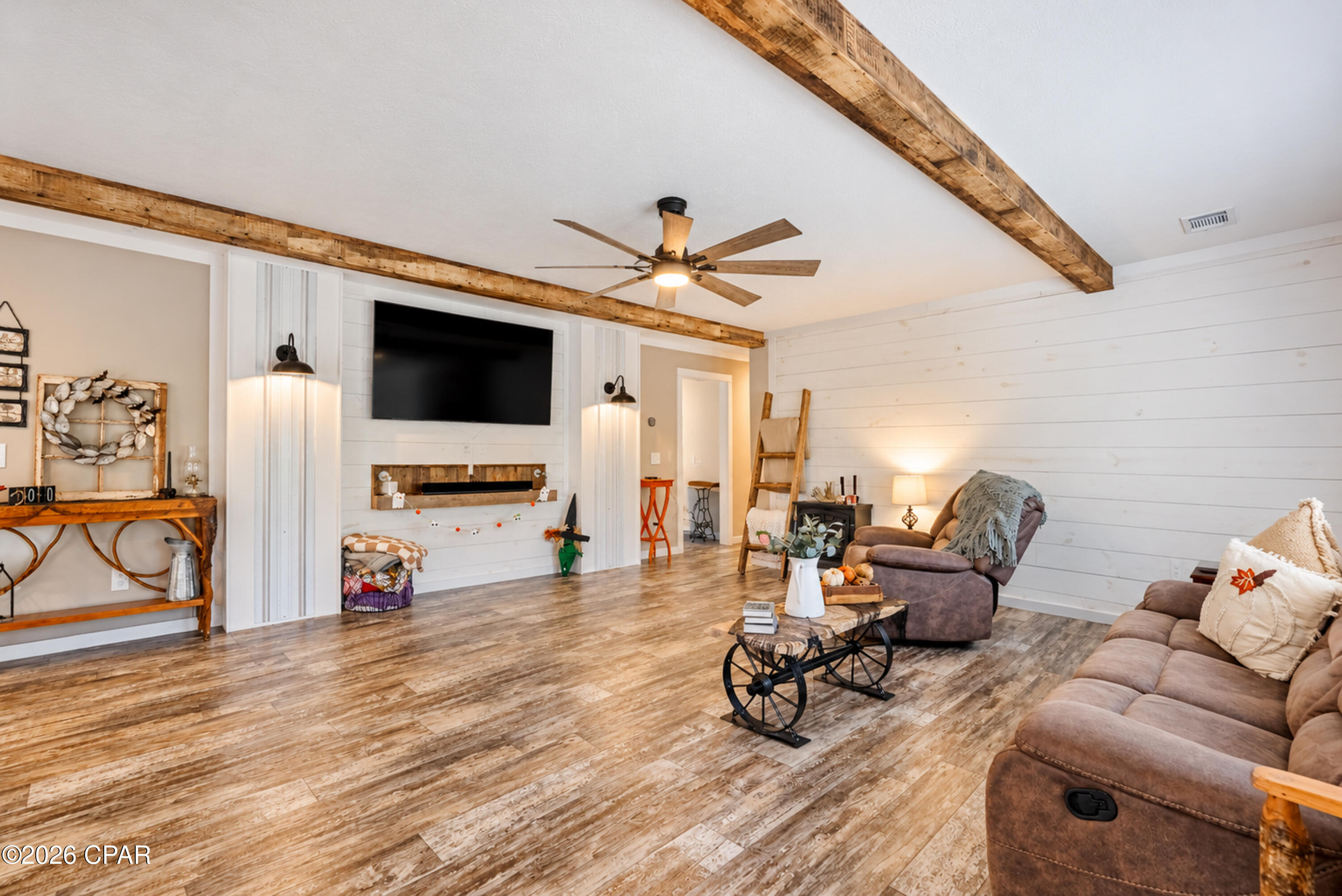 Photo 2 of Manufactured home for sale at 3380 Safari Ct, Chipley, FL 32428 | MLS# 797047 | Listing updated on 2026-10-26