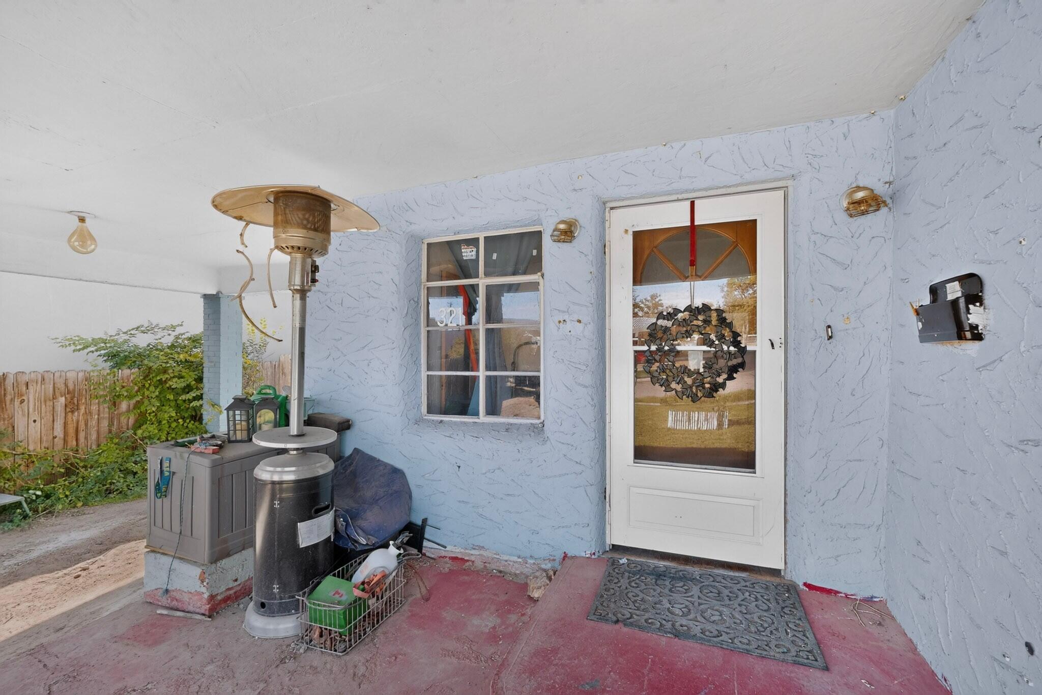 Photo 3 of Single family home for sale at 321 N 6th Street, Belen, NM 87002 | MLS# 1113173 | Listing updated on 2026-10-29