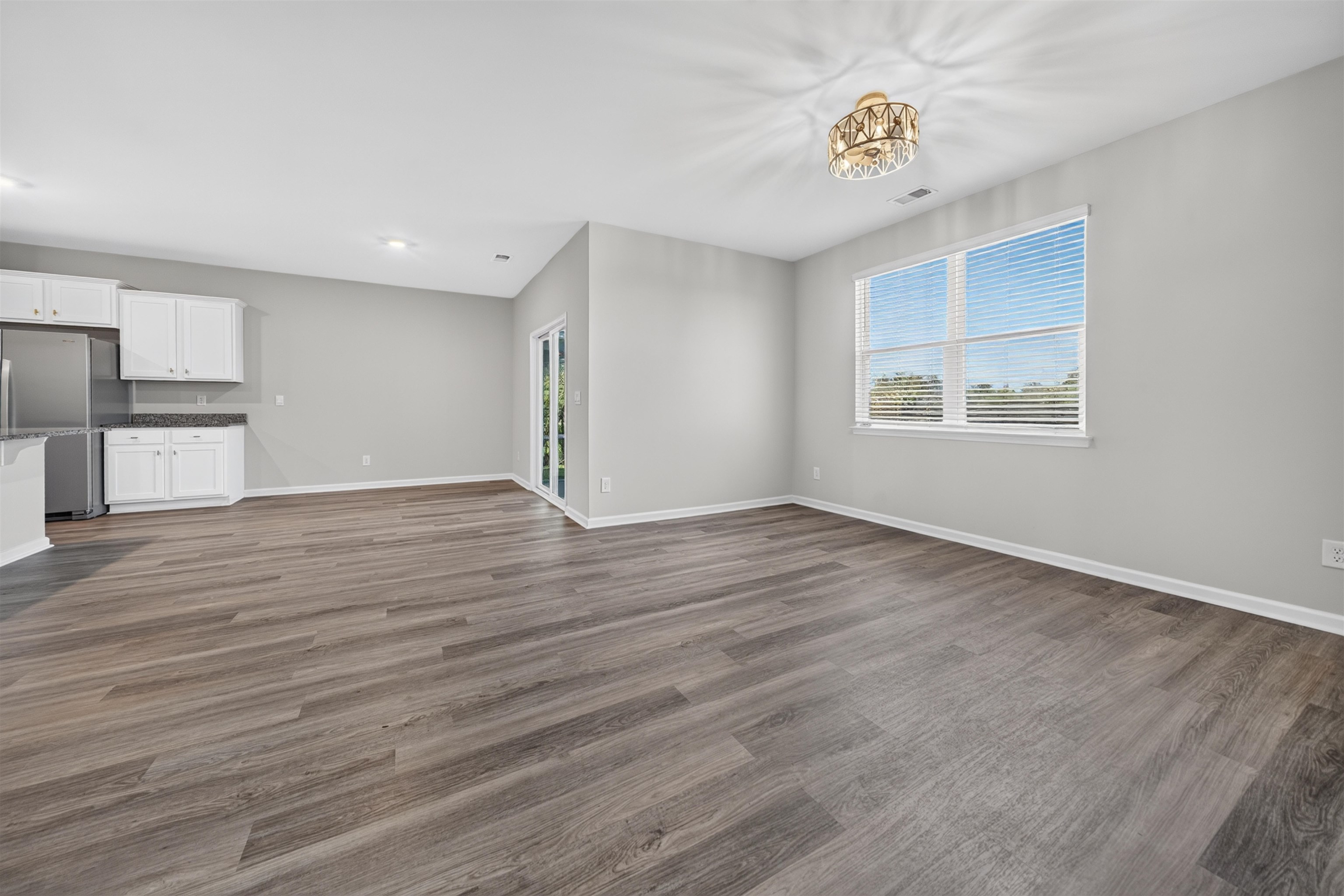 Photo 2 of Single family home for sale at 9174 Fort Hl Way, Myrtle Beach, SC 29579 | MLS# 2626309 | Listing updated on 2026-10-28