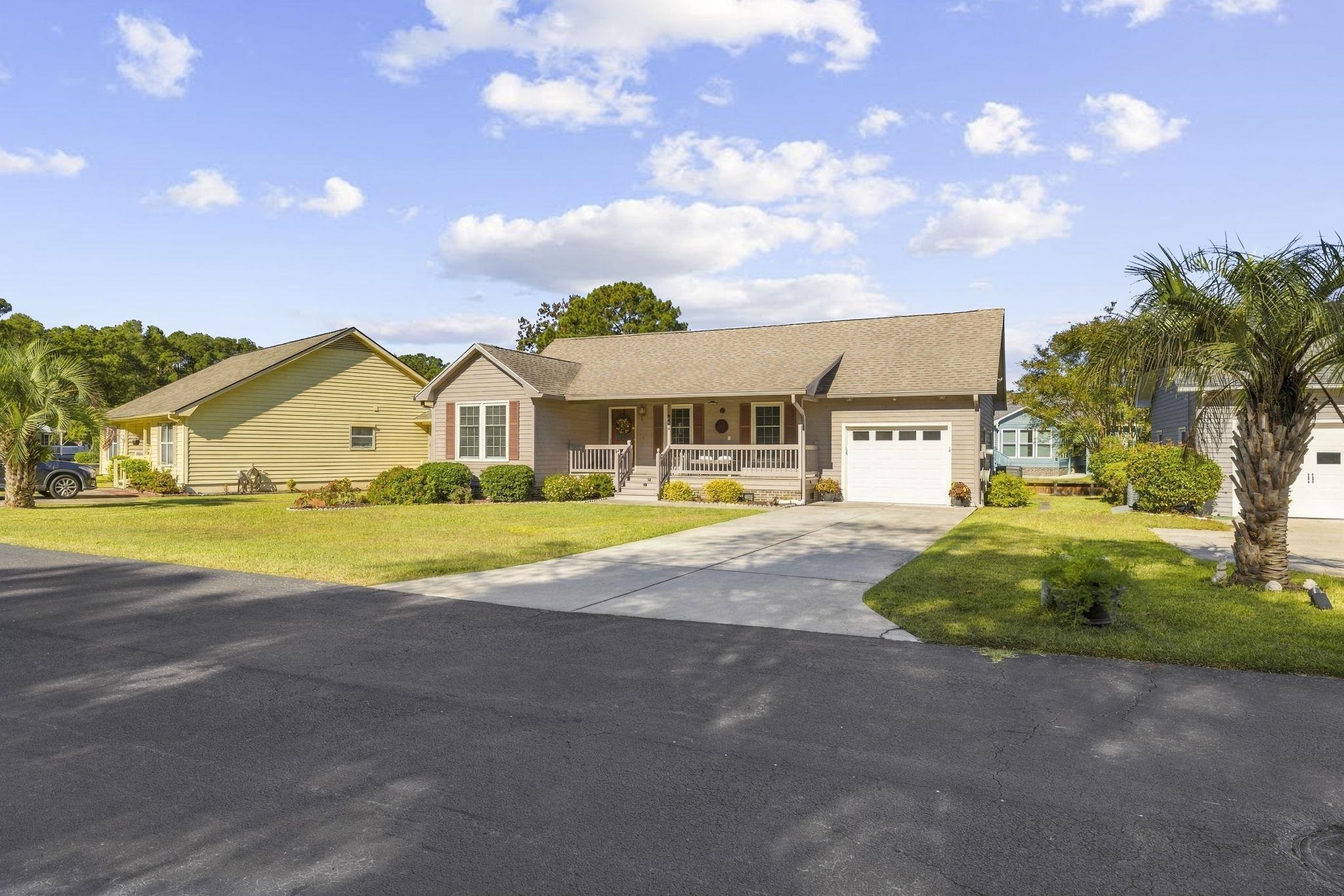 Photo 1 of Single family home for sale at 9416 Chicory Ln, Murrells Inlet, SC 29576 | MLS# 2626398 | Listing updated on 2026-10-30