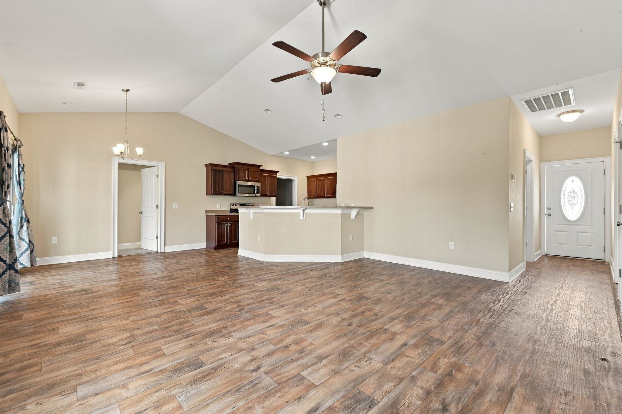 Photo 4 of Single family home for sale at 207 Copperwood Loop, Conway, SC 29526 | MLS# 2626412 | Listing updated on 2026-10-30